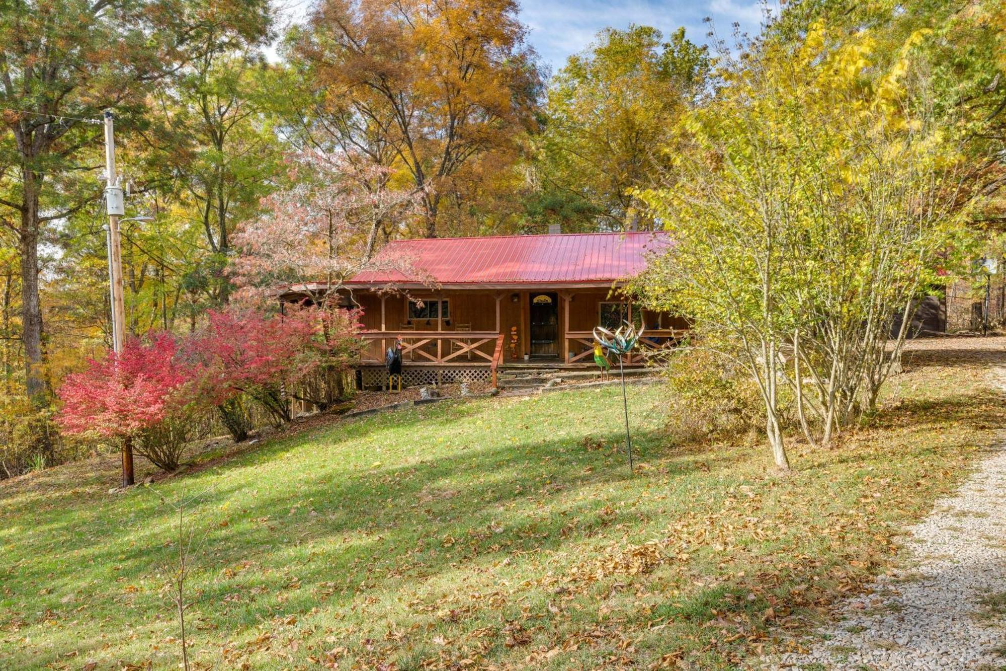 French Lick Getaway With Deck, Grill And Fire Pit!别墅 外观 照片